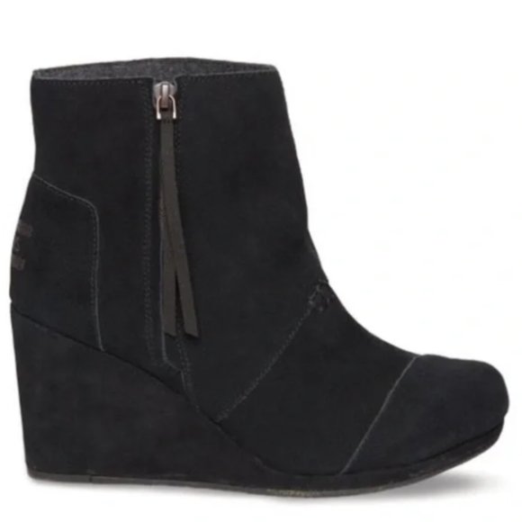 Toms High Desert Wedge Ankle Boots Tassel Side Zip Round Toe Suede Black Size W6 - Picture 1 of 6